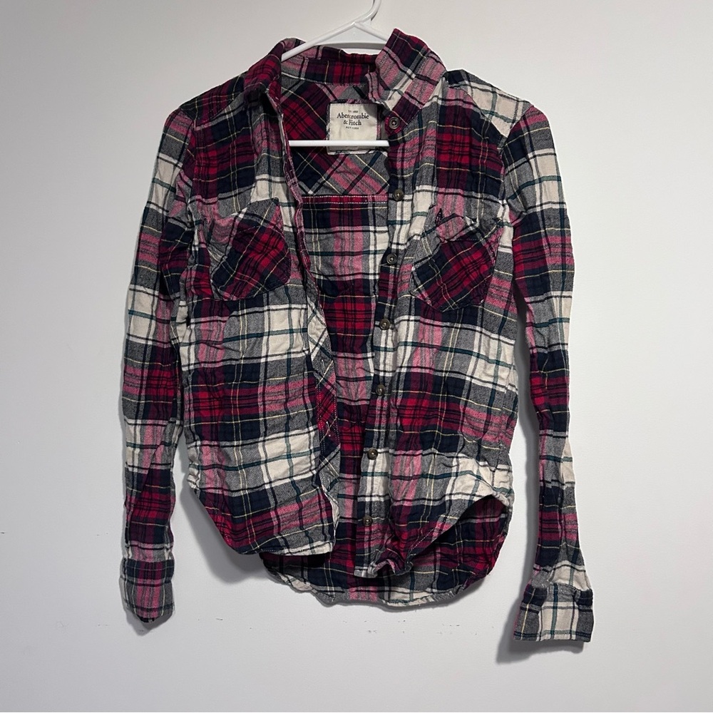 Abercrombie & Fitch Red and White Plaid Button-Up Shirt